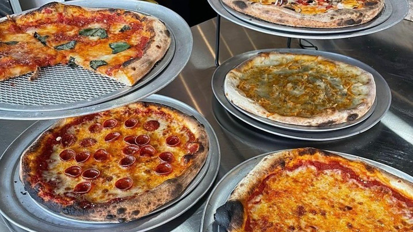Inventive pizzas and more at Sicilian Oven's new West Delray Beach location