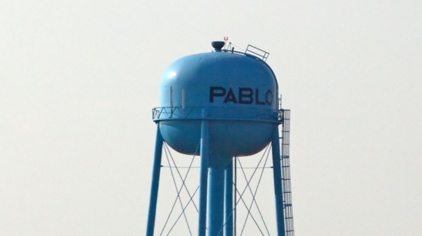 Pablo Water Tower by Tony Hisgett