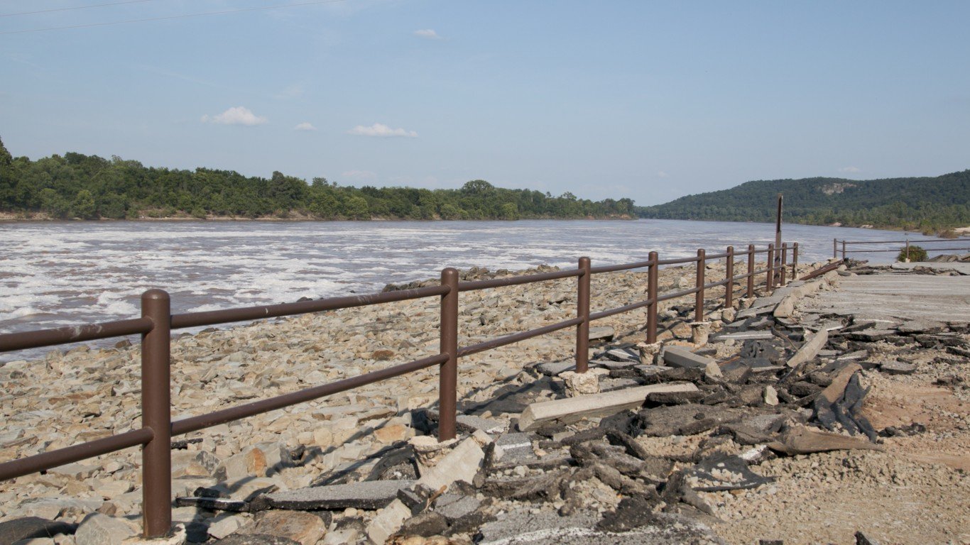 2015 Flood - Eufaula Dam, Okla... by usacetulsa