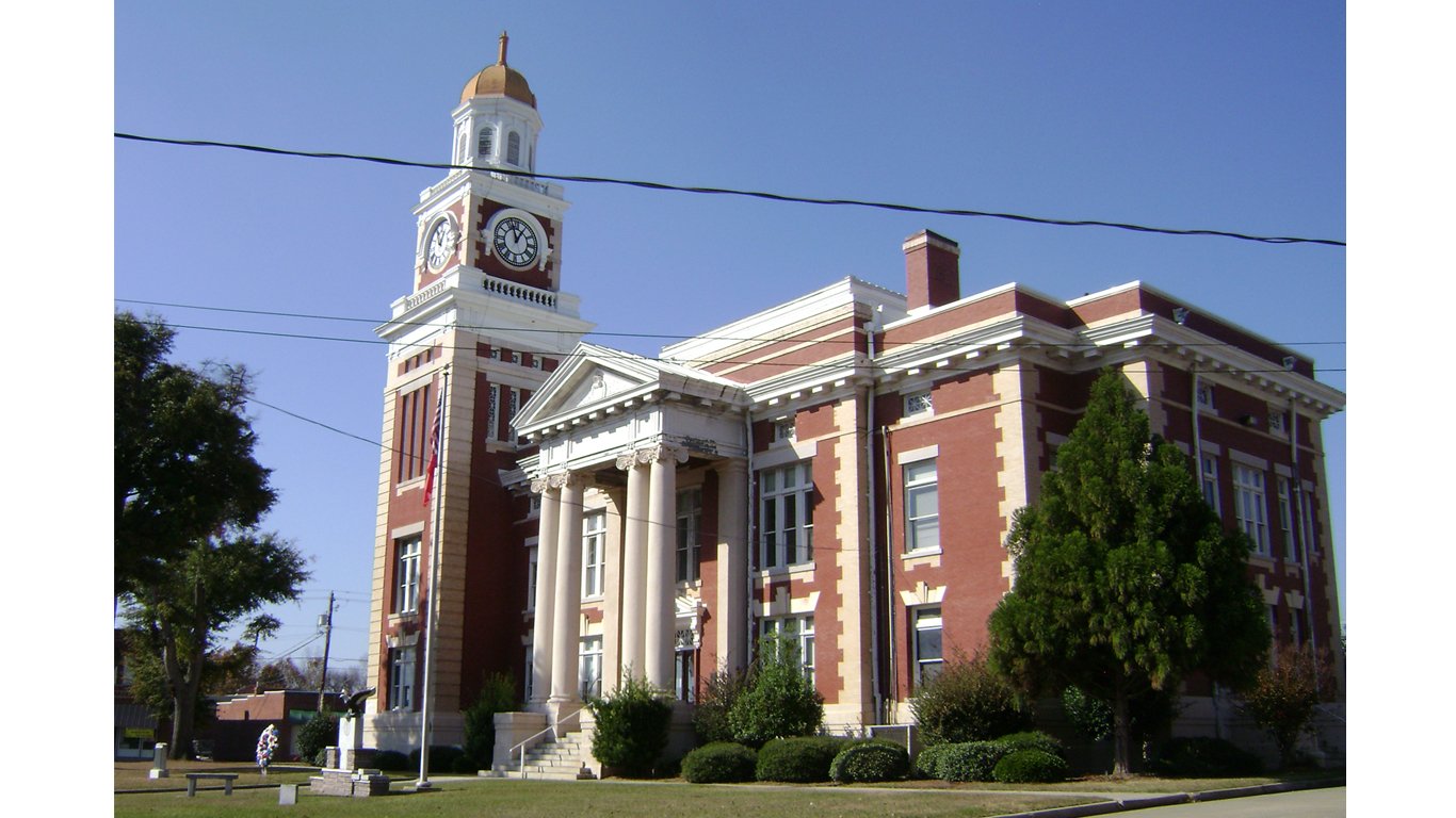 Turner County Courthouse from SE corner by Michael Rivera