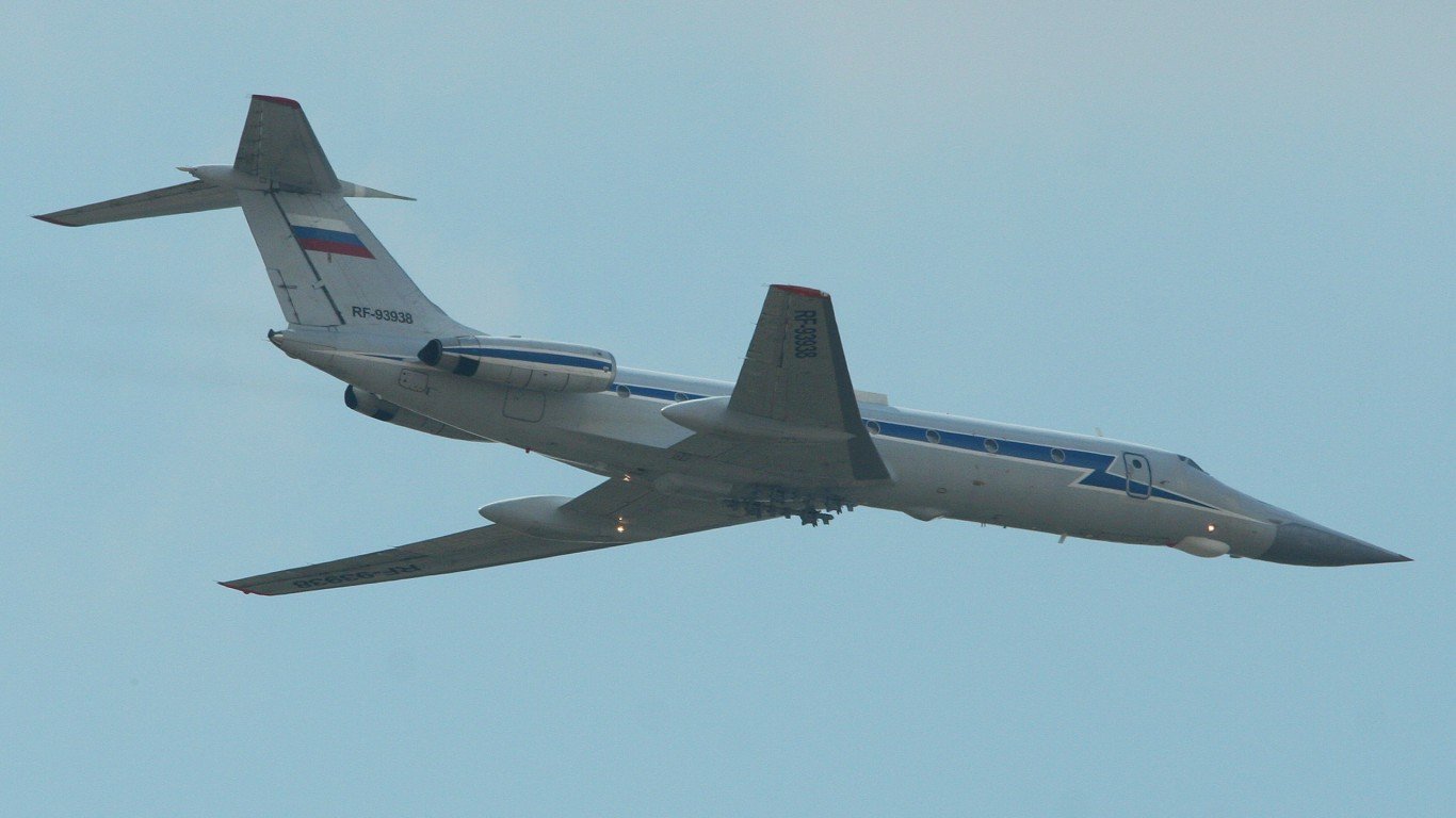 Tupolev Tu-134UB-KM 'RF-93938' by Alan Wilson