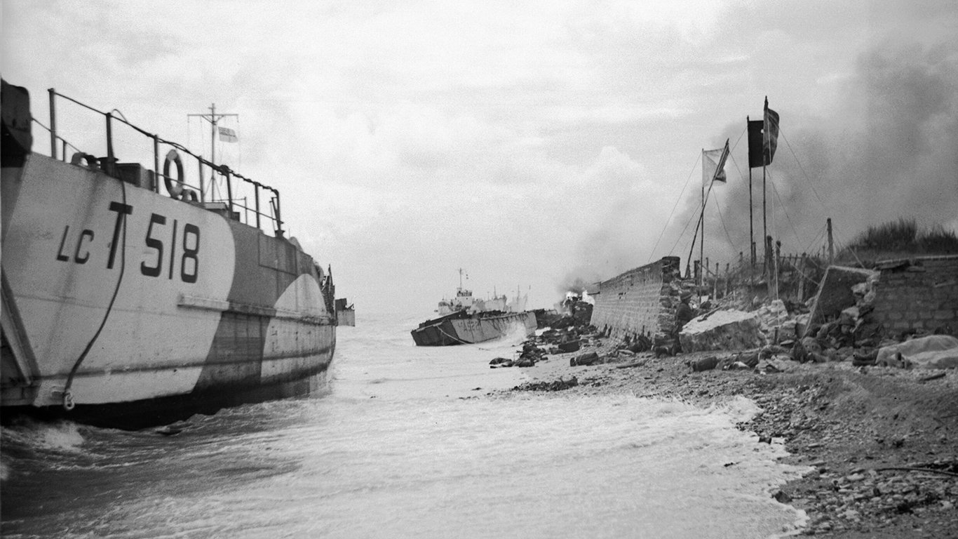 British Forces during the Invasion of Normandy 6 June 1944 B5225 by Fu00e6