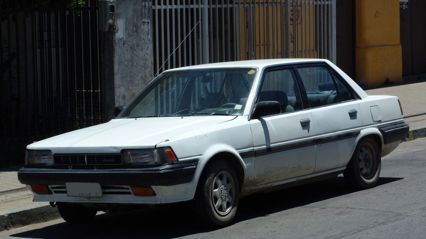Toyota Carina 1988 by RL GNZLZ