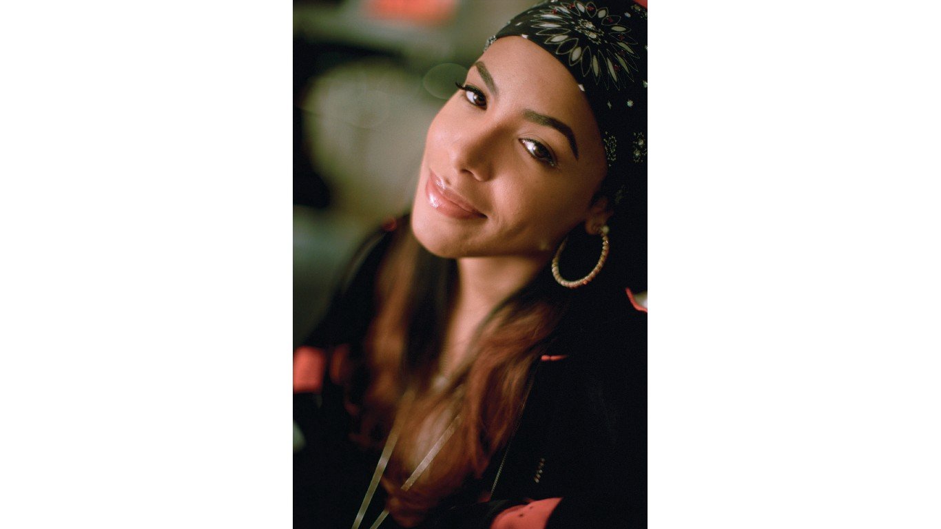 Aaliyah-02 by mika-photography.com