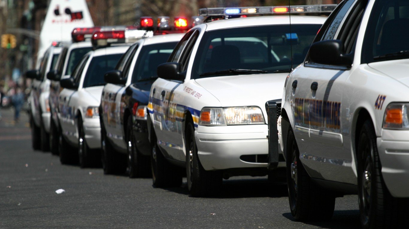 Le auto più costose e rare utilizzate dalla polizia americana – 24/7 Wall St.