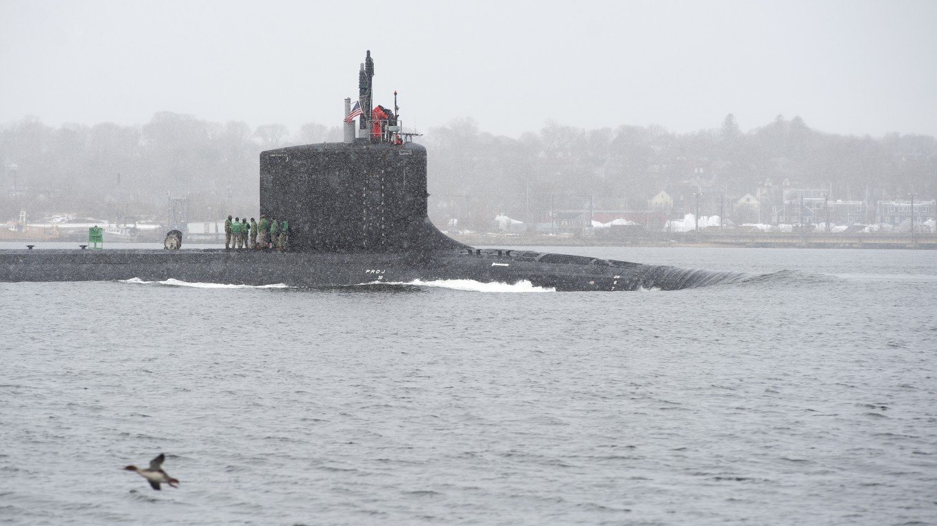 USS Vermont (SSN 792) returns ... by Official U.S. Navy Page