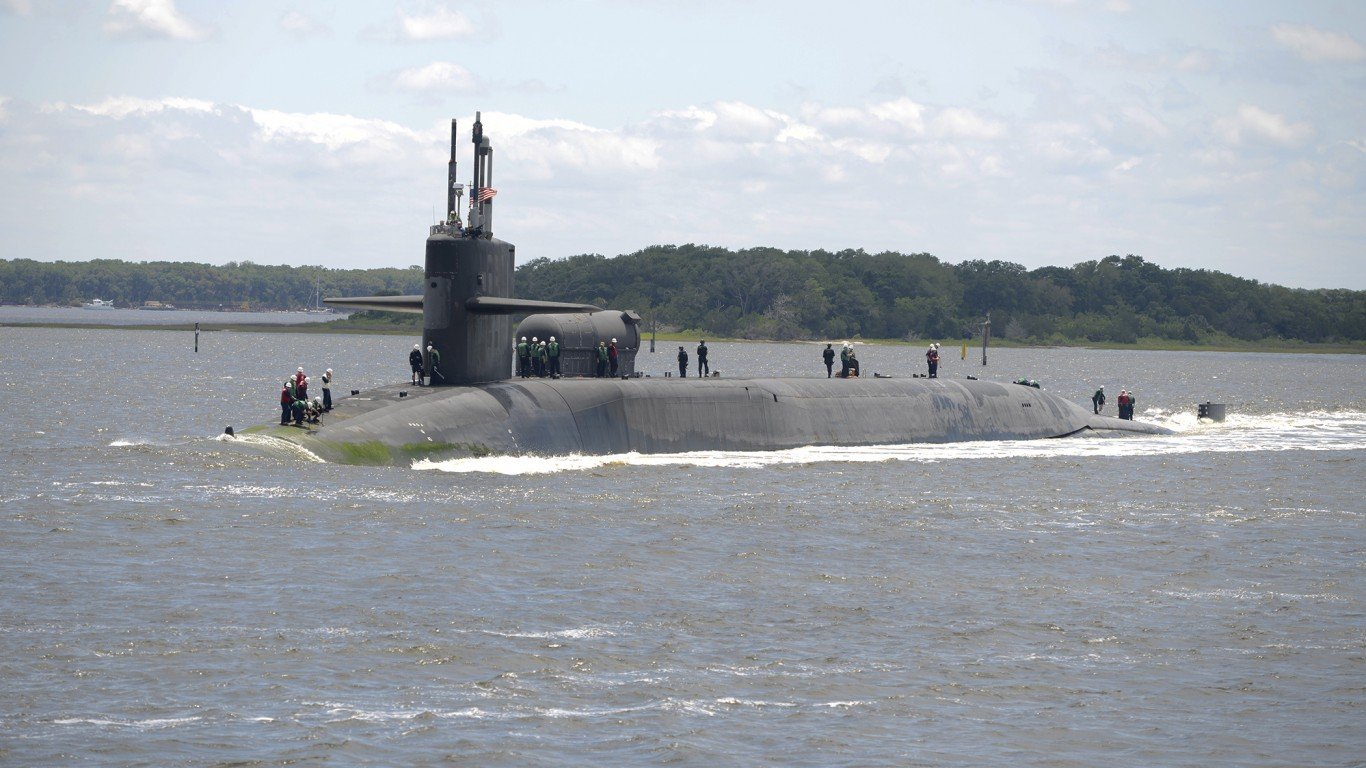 USS Florida (SSGN 728) returns... by Official U.S. Navy Page