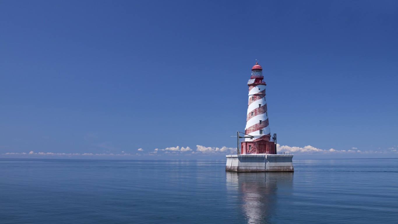 The Most Beautiful Lighthouses in America - 24/7 Tempo