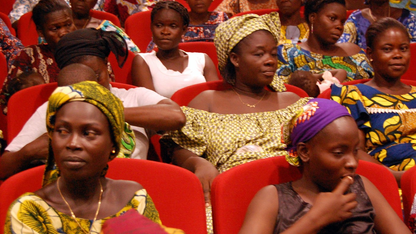 Beninese Women by Shubert Ciencia