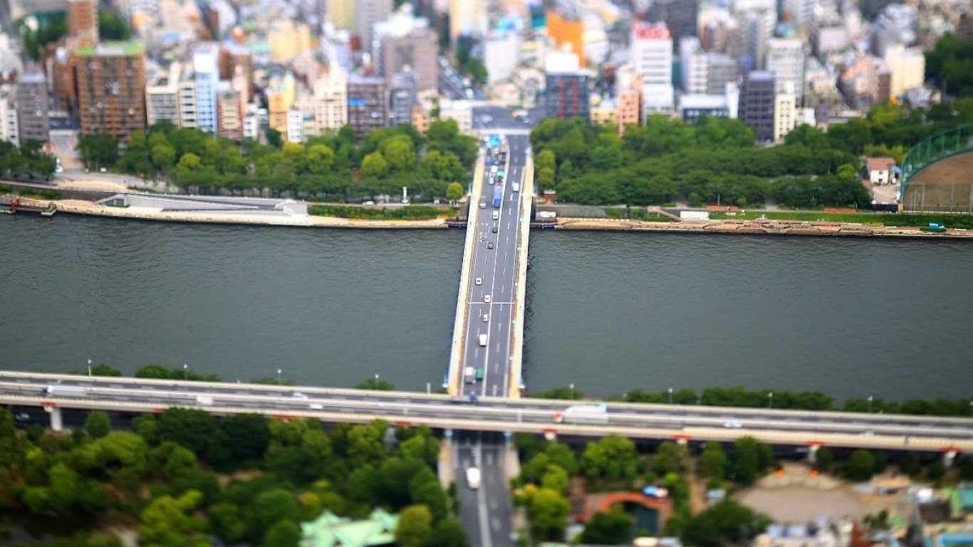 Nakayan's tilt-shift Tokyo The... by pinboke_planet