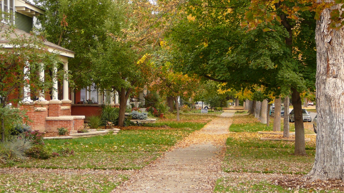 On Mountain Ave, Fort Collins,... by Paul L Dineen