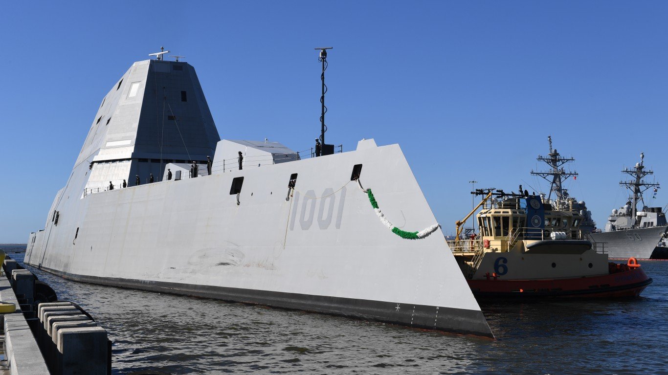 USS Michael Monsoor pulls alon... by Official U.S. Navy Page