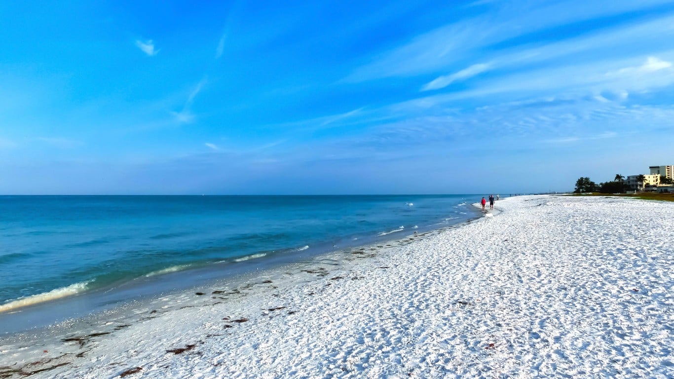 Here’s How You Can Retire to the Beaches of Sarasota, Florida, at 65 on $1 Million Stress Free