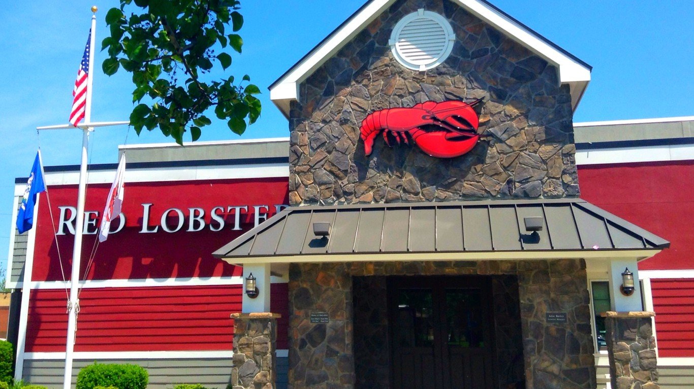 Red Lobster Restaurant by Mike Mozart