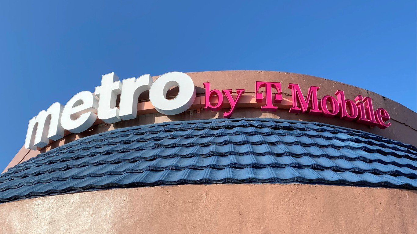 Metro by T-Mobile Sign by Phillip Pessar