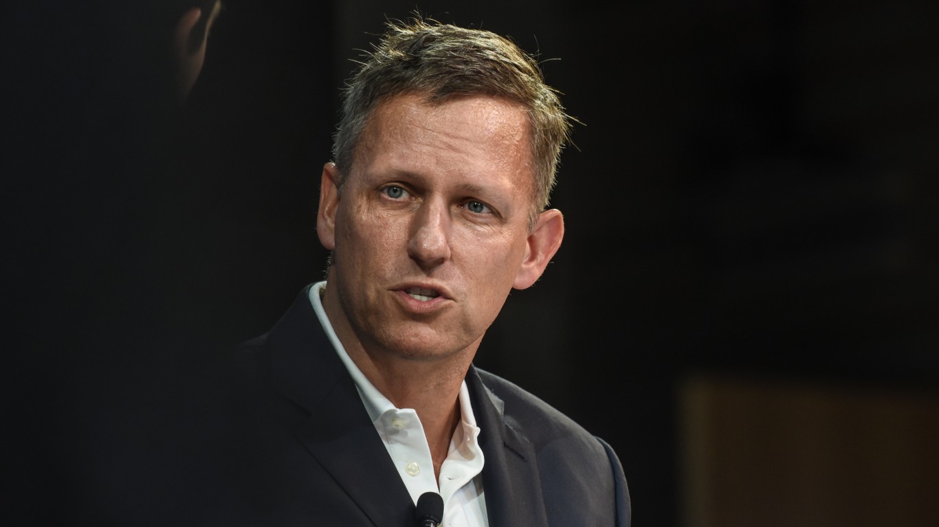 Peter Thiel’s Incredible Advice for Anyone Looking to Grow Their Retirement Portfolio