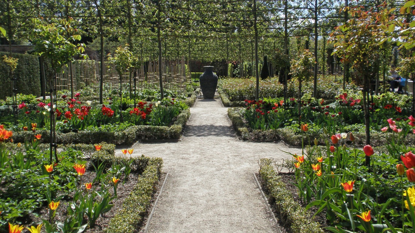The Alnwick Garden by Amanda Slater
