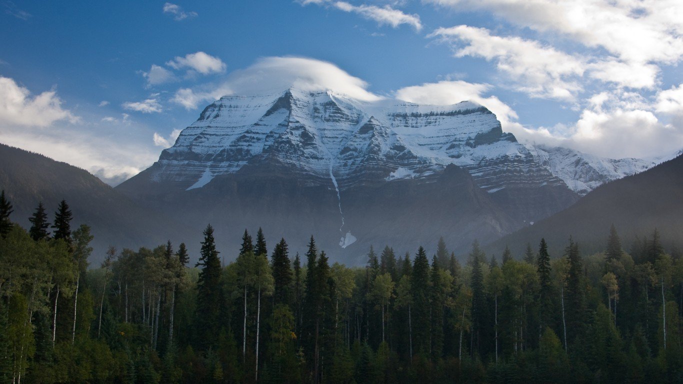Mount Robson South Face by Jeff P