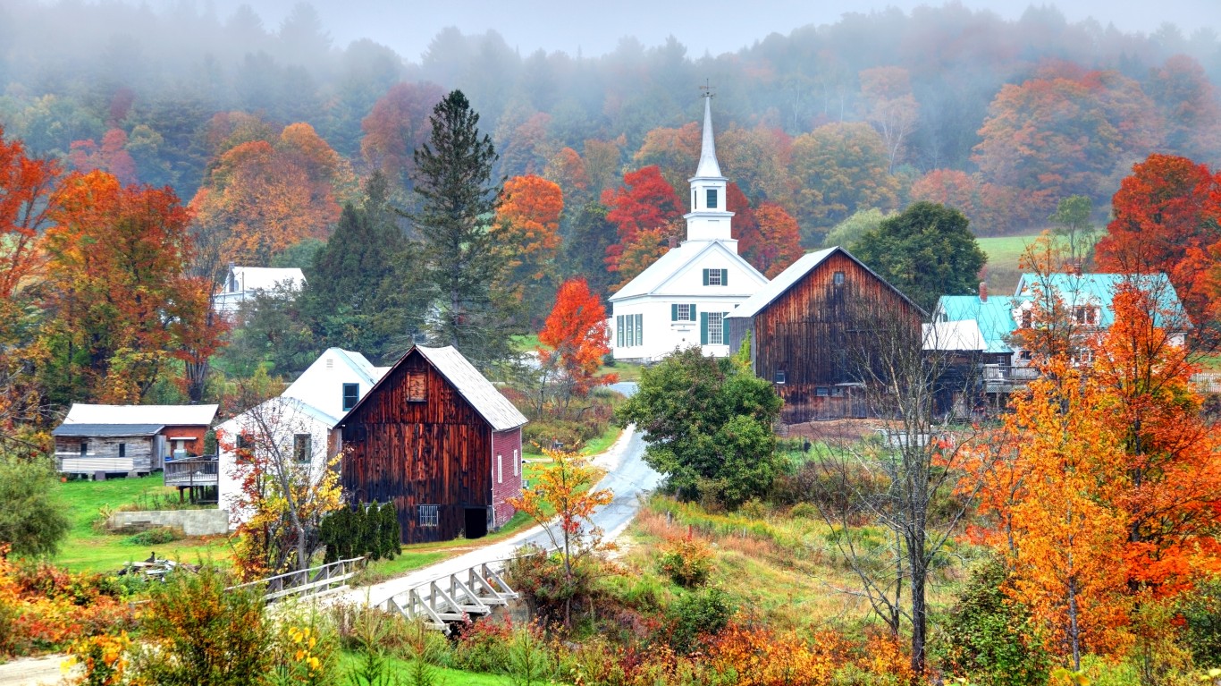 Peak autumn foliage near rural Waits River in Vermont