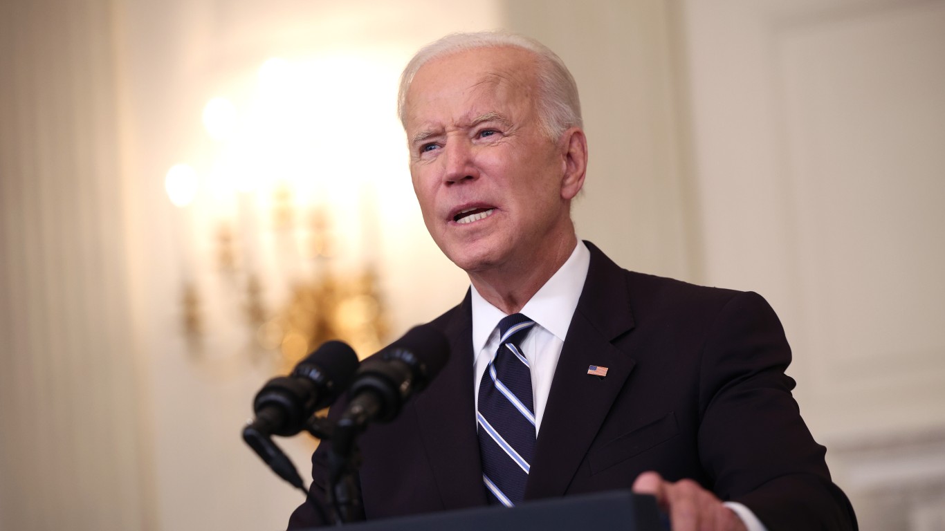 President Biden welcomes Atlanta Braves to White House