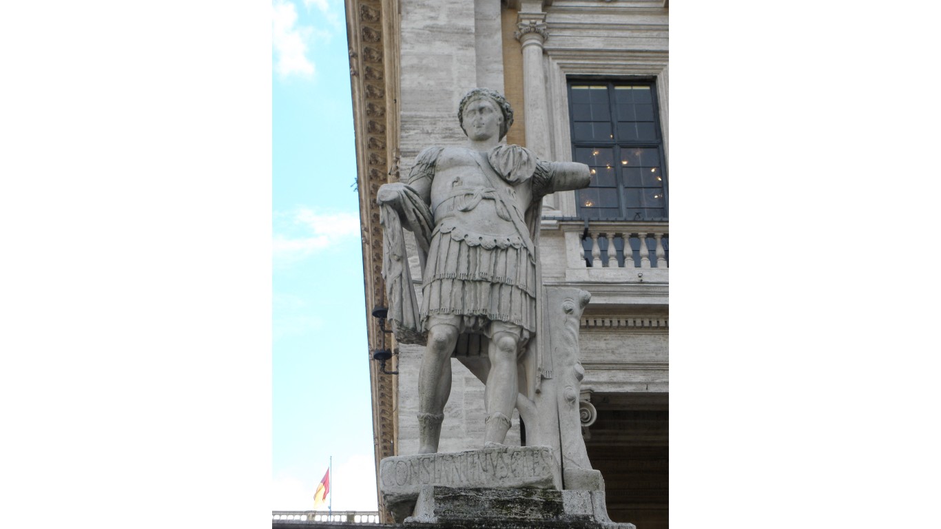 Campidoglio, Roma - Costantino II cesare fronte by TcfkaPanairjdde