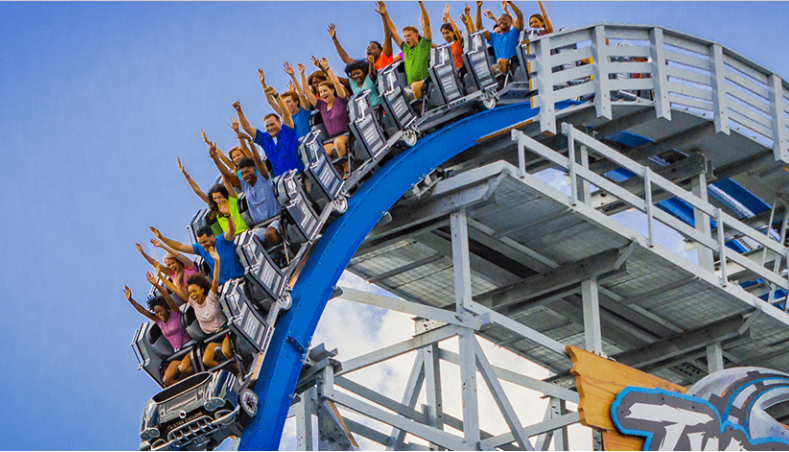 Thunderbird Partners Discloses Position in SIX / Six Flags