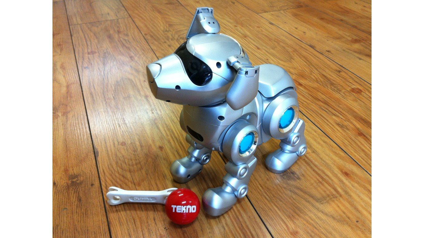 Tekno the Robotic Puppy by Toyloverz