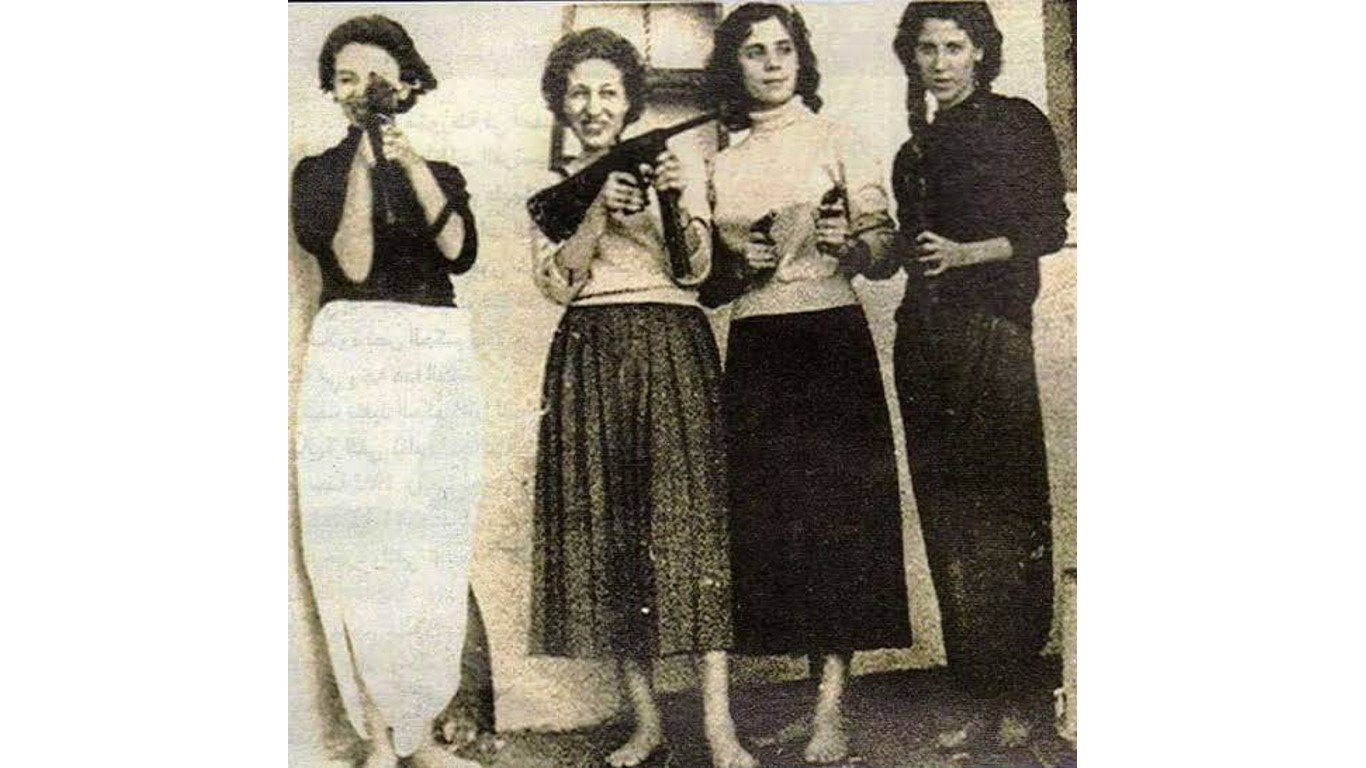 Women guerrilla by Tacfarinasxxi