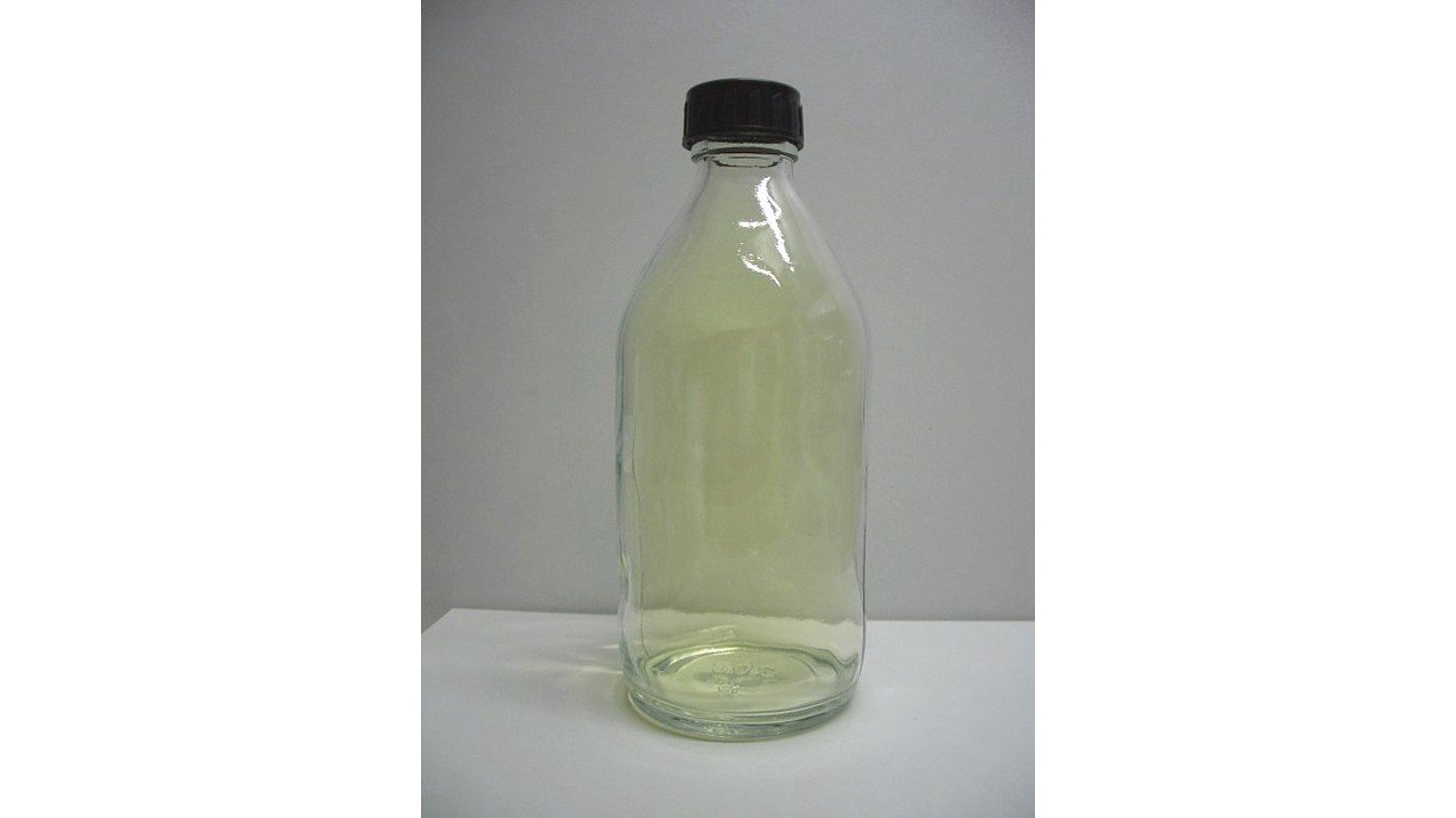 Chlorine in bottle by W. Oelen