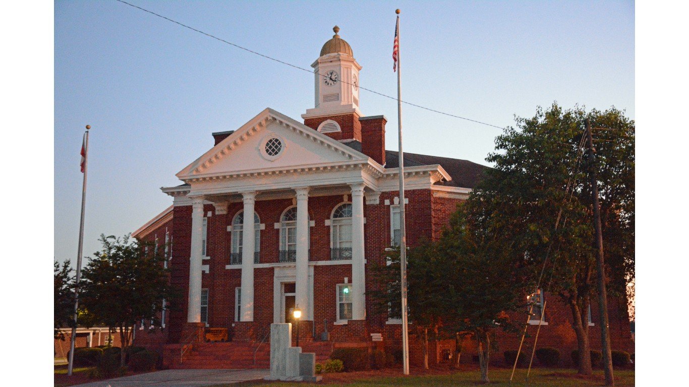 Bacon County Courthouse, Alma, GA, USA by Bubba73