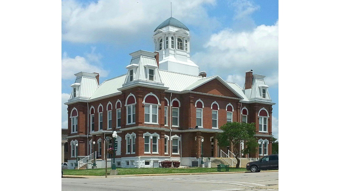Morgan County Courthouse by Sector001