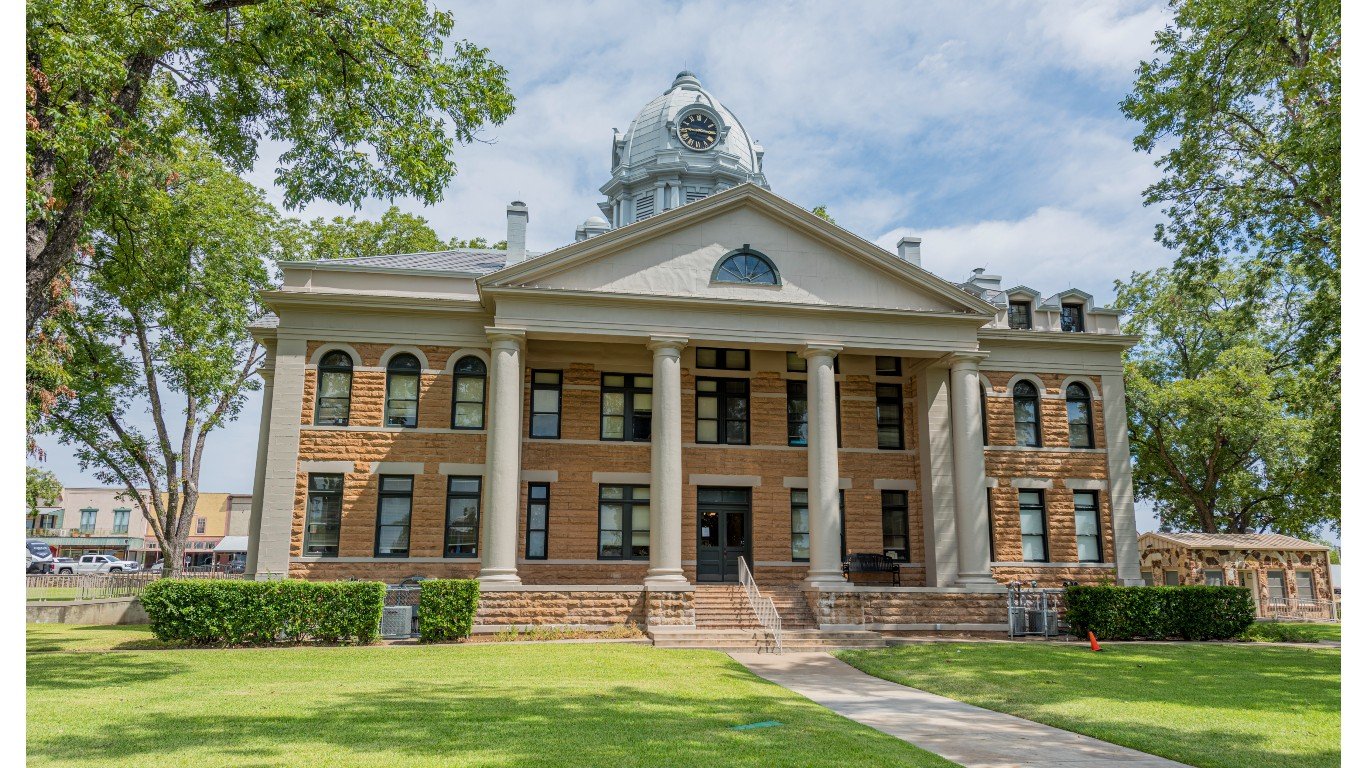 Mason County Courthouse August 2020 by Aualliso