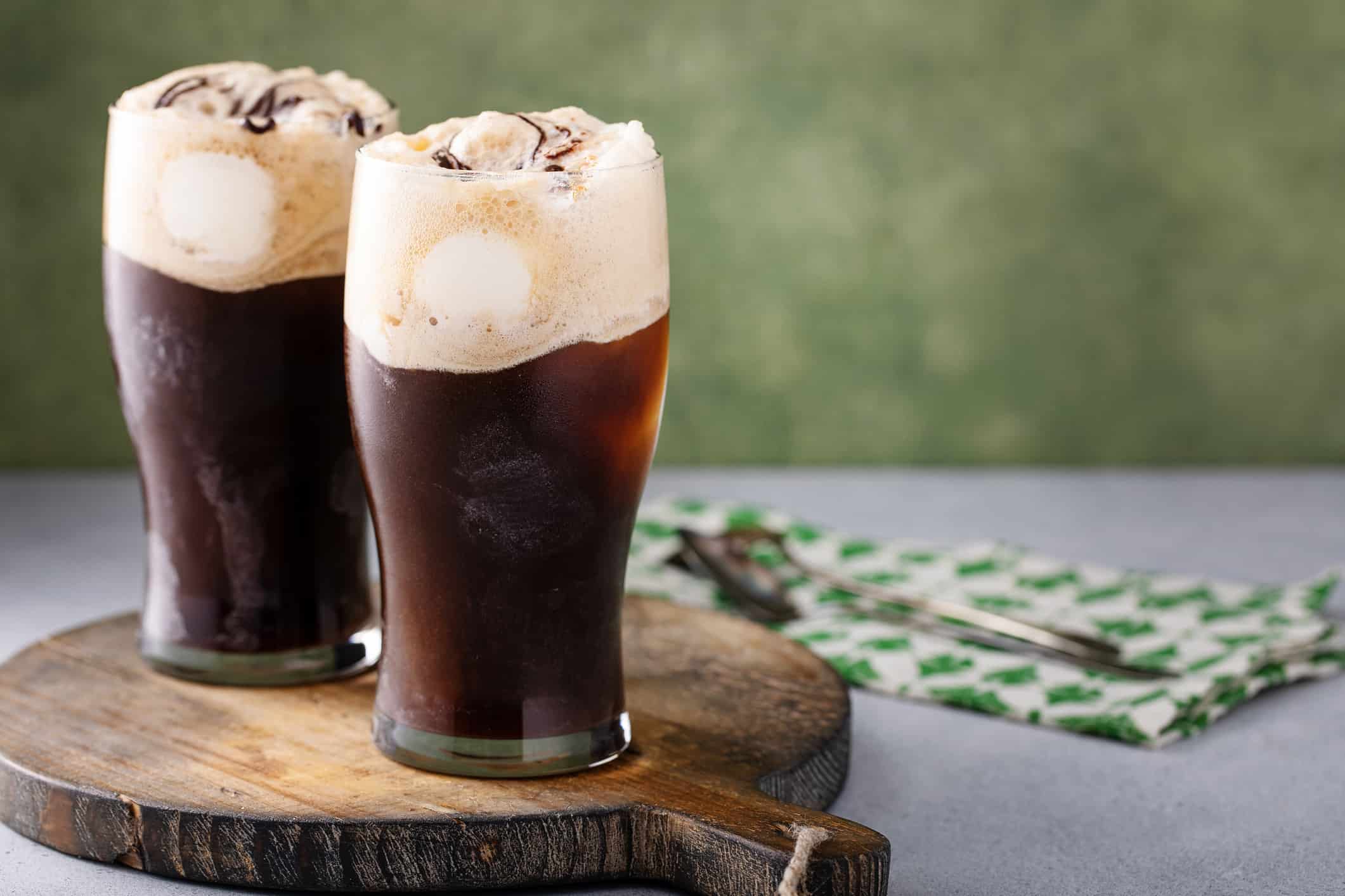 Dark stout beer ice cream float, dessert idea for St Patricks day