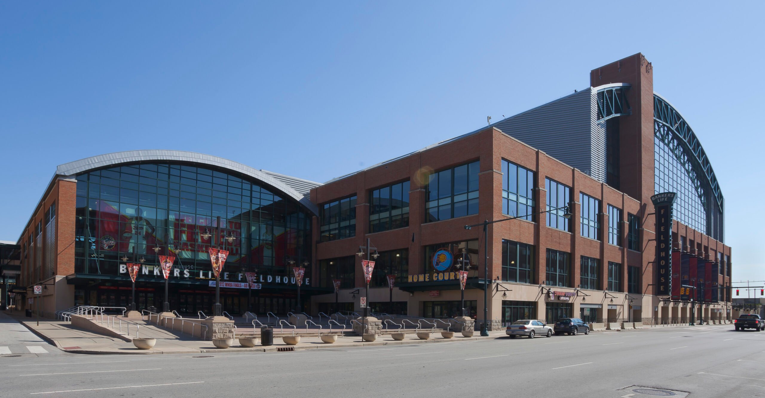 Bankers Life Fieldhouse by Diego Delso
