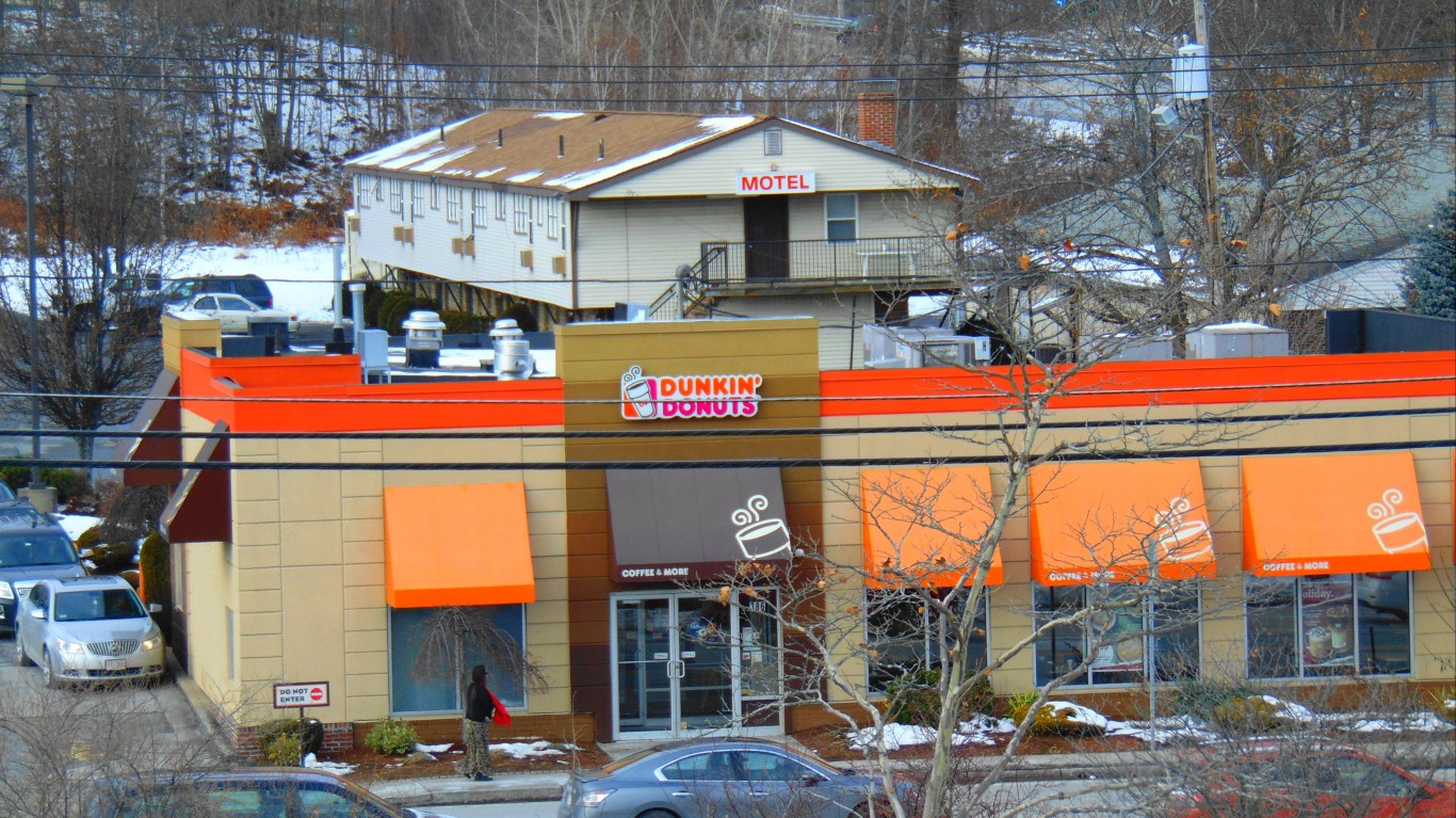 Dunkin Donuts (Auburn, Massach... by JJBers