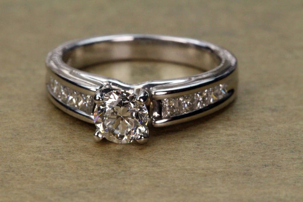 Classic Diamond Engagement Rin by Petragems
