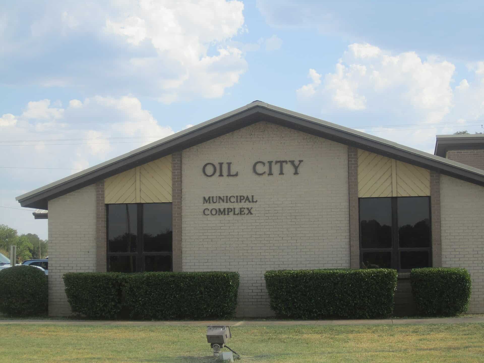 Oil City, L... by Billy Hathorn