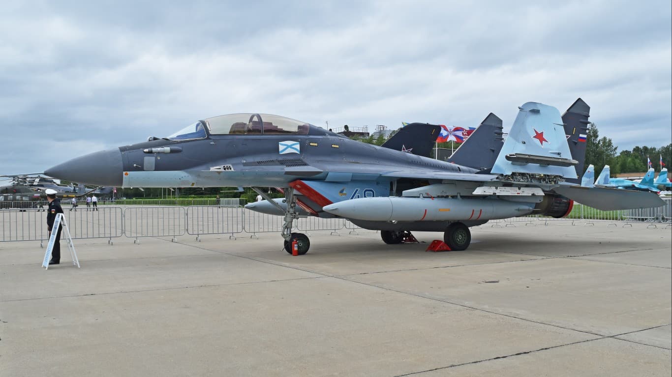 MiG-29K+Fulcrum-D | Mikoyan-Gurevich MiG-29K âRF-92324 / 48 blueâ