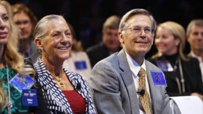 Walton Family Fortune Jumps to $337 Billion