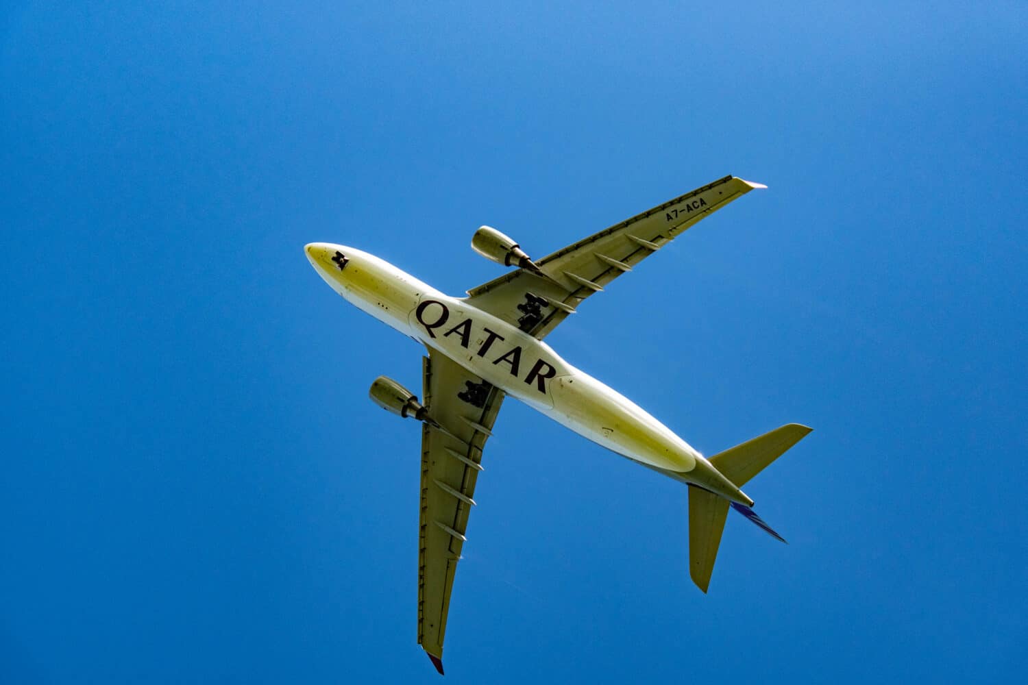 Qatar airplane landing above us