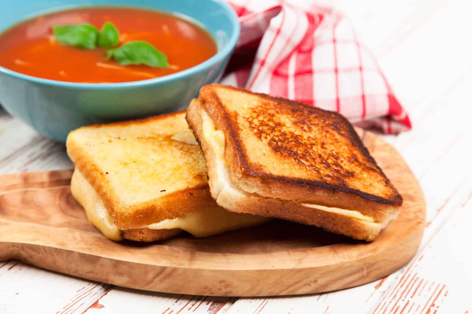 Tomato soup with cheese sandwich