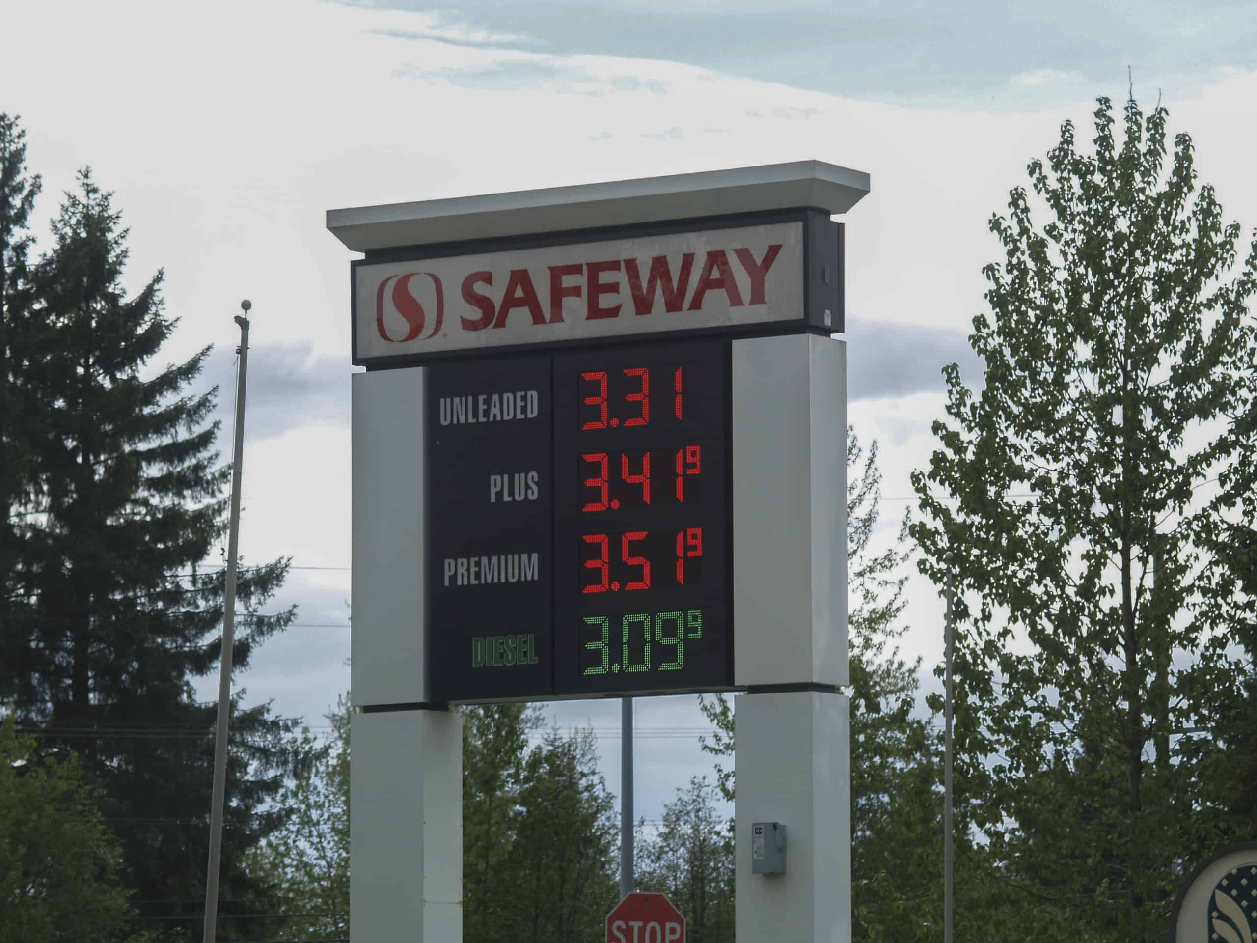 Safeway gas station sign