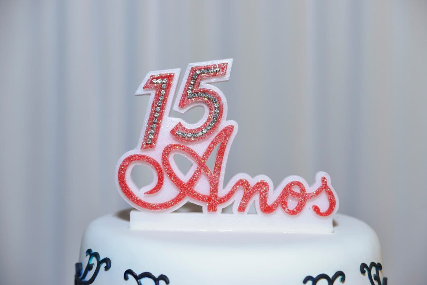 Pink party cake, 15th birthday, with pink number fifteen, pink cake, 15 year old birthday cake
