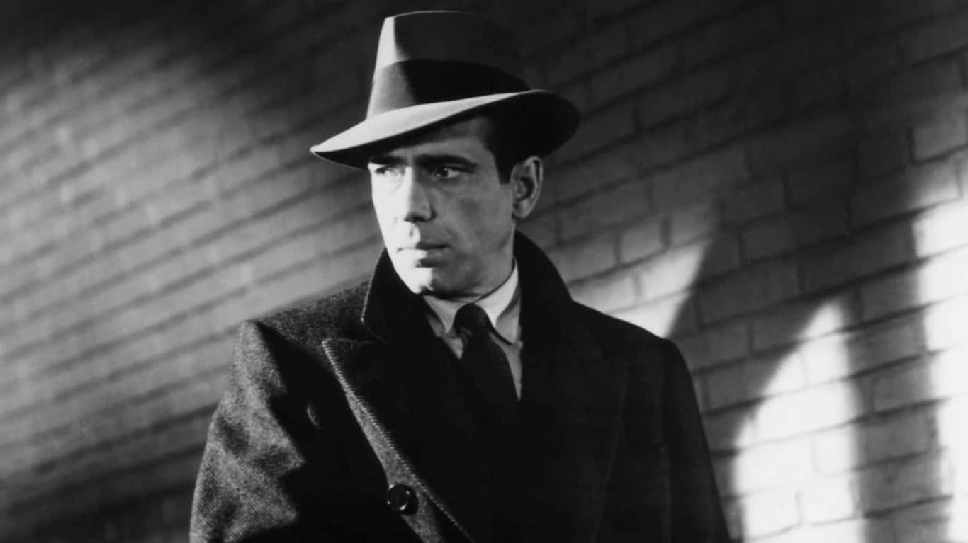 The Maltese Falcon (1941) | Humphrey Bogart in The Maltese Falcon (1941)