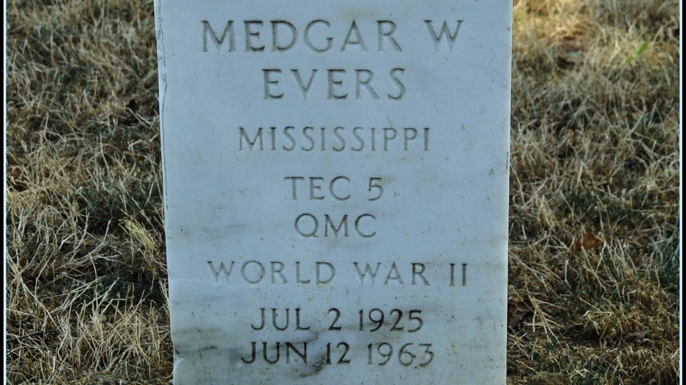 Murder+of+Medgar+Evers | Medgar Evers, Assassinated Civil Rights Hero (The Peace Hat)