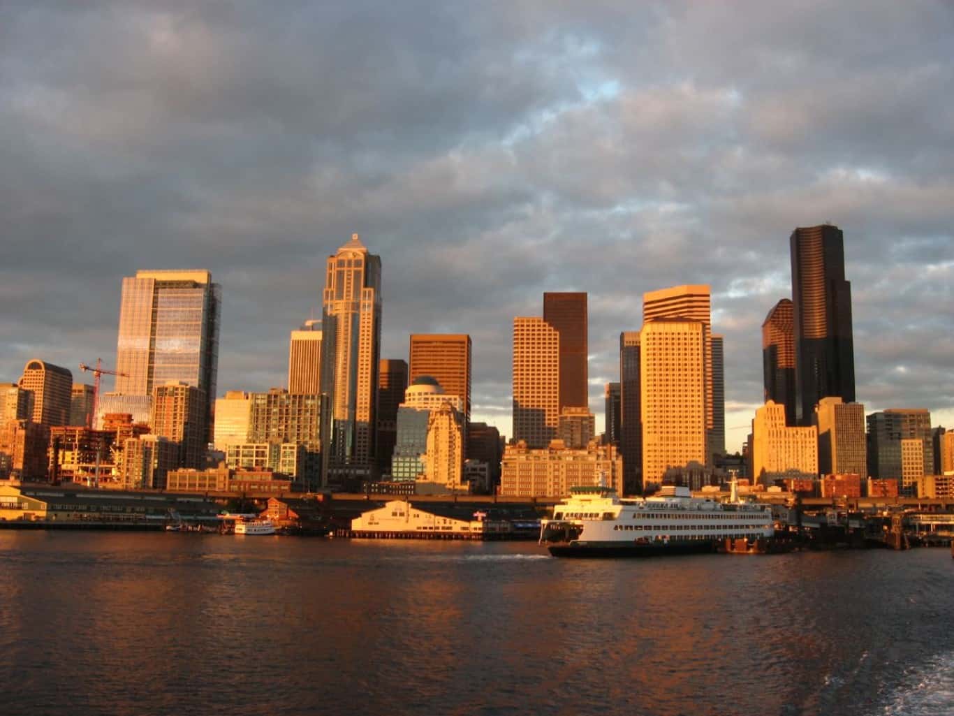 Alaska+state+skyline | Downtown Seattle, Washington from Seattle-Bremerton Ferry, Seattle, Washington