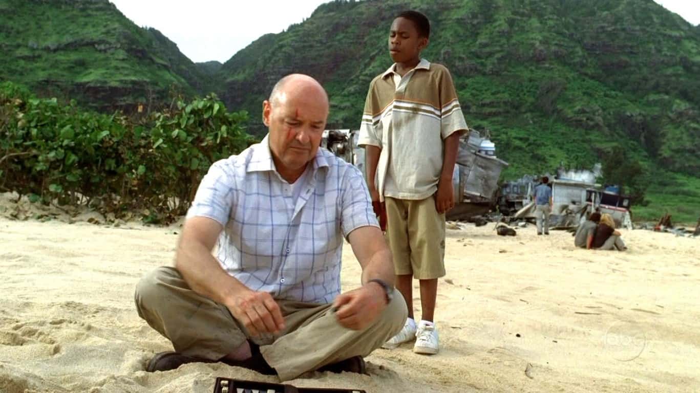Pilot: Part 2 (Season 1, Episode 2) | Terry O'Quinn and Malcolm David Kelley in Lost (2004)