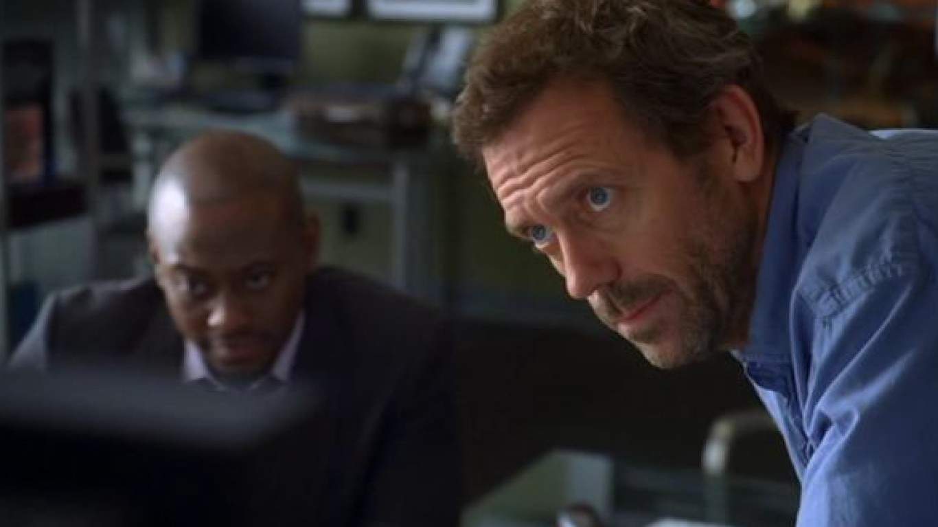 Frozen (Season 4, Episode 11) | Omar Epps and Hugh Laurie in House M.D. (2004)