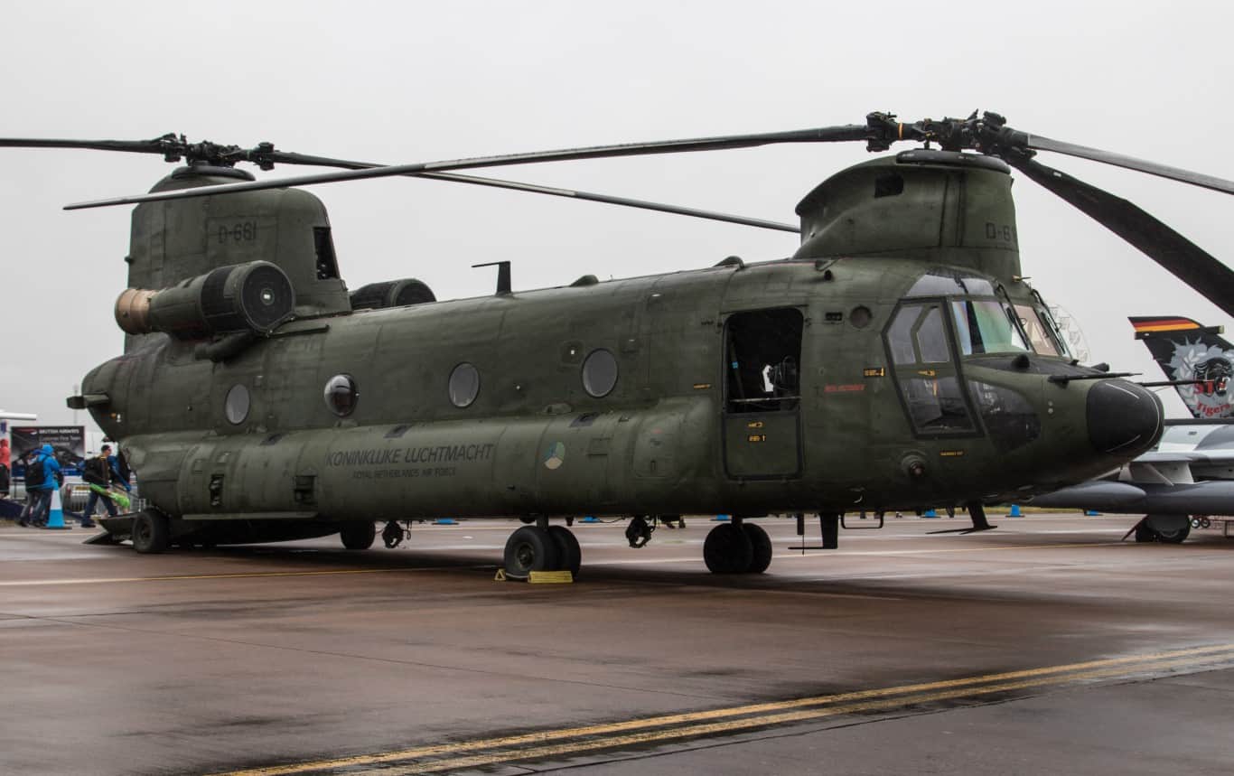 Netherlands+air+force | EGVA - Boeing-Vertol CH-47D Chinook - Royal Netherlands Air Force - D-661