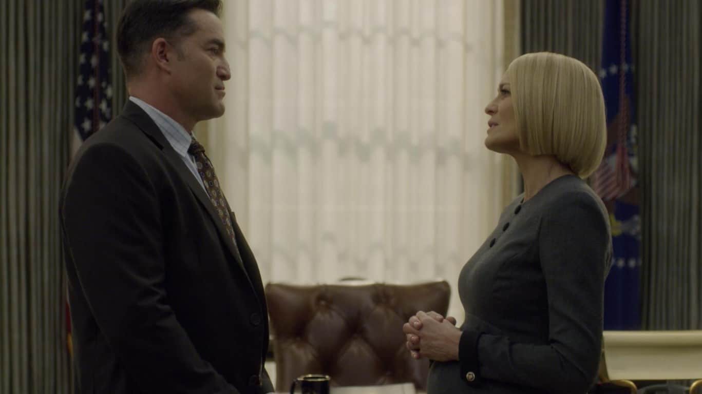 House of Cards: Season 6 (2018) | Robin Wright and Jeremy Holm in House of Cards (2013)